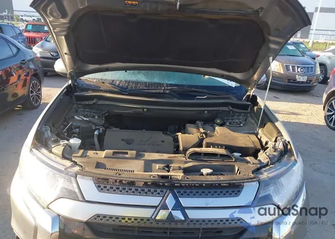 2020 Mitsubishi Outlander Se 2.4 from USA, damaged, VIN JA4AD3A37LZ005130